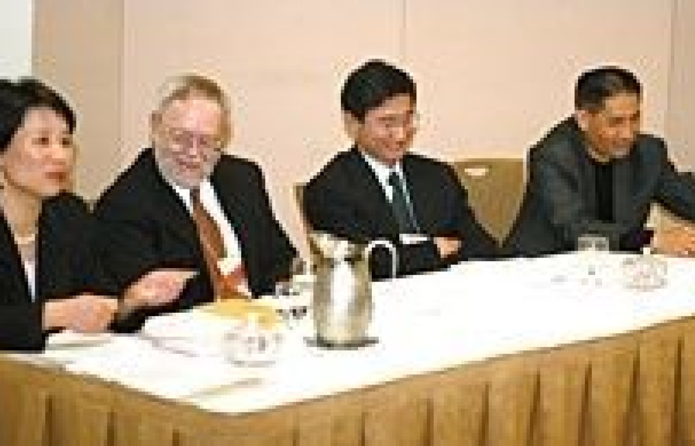 Hong Jin, Michael Johnson, Guili Zheng and Nan Lu.